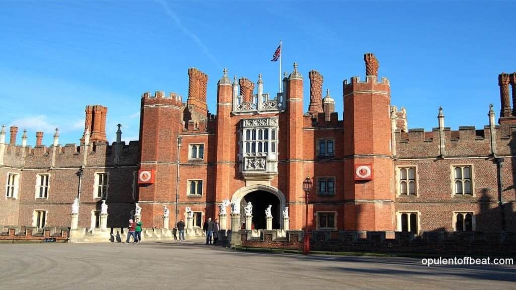 Hampton Court Palace